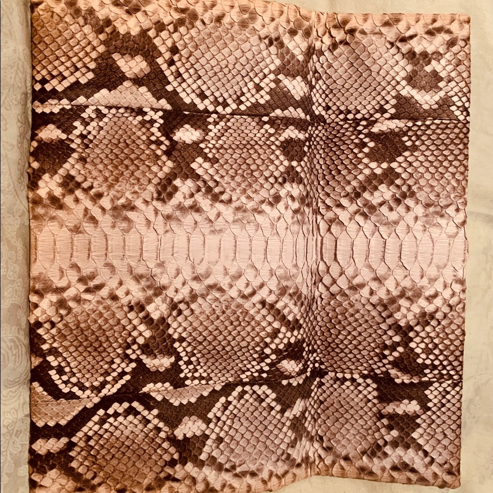 Real python snake hand made clutch with magnet closure, rare and no one sells it